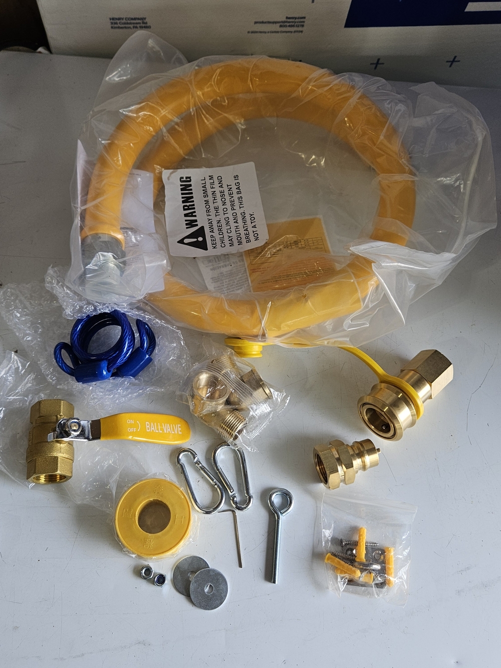 Yellow Gas Hose Kit with Brass Fittings New